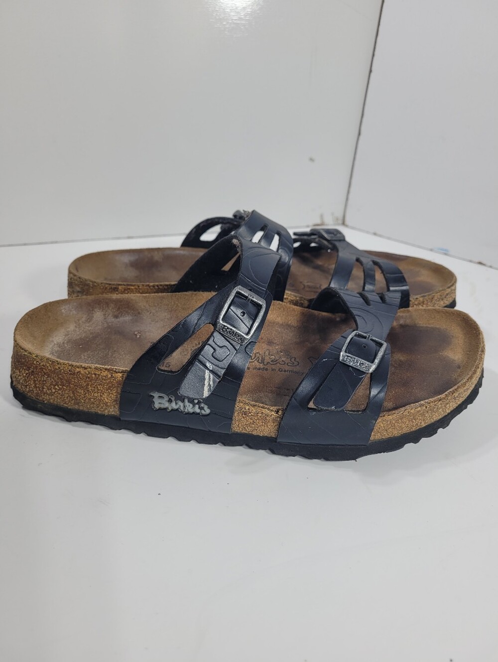 Birki's by Birkenstock Women 38 US 7 Strappy Sandal Black Cork Flaw As Is Slides